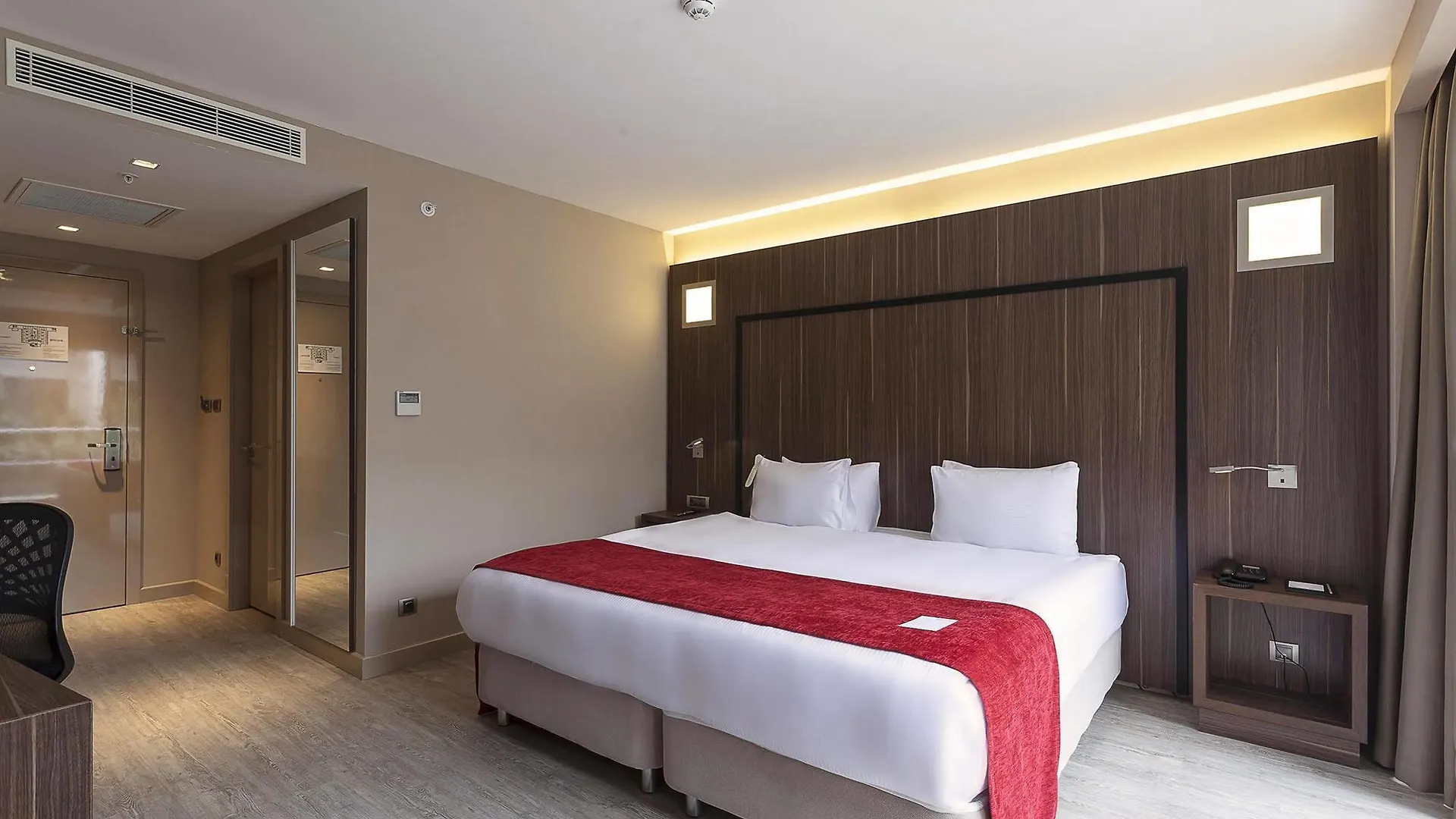 Hotel Ramada Encore By Wyndham İzmir