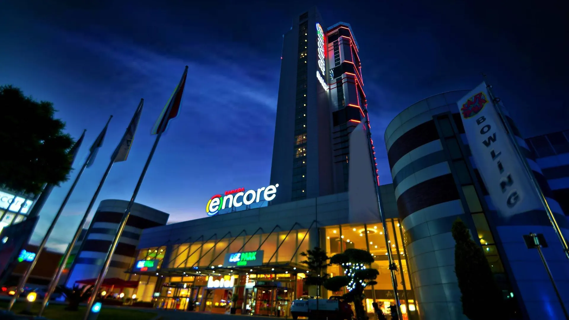 Ramada Encore By Wyndham İzmir Hotel