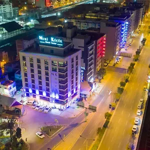 Hotel Nk, Esmirna