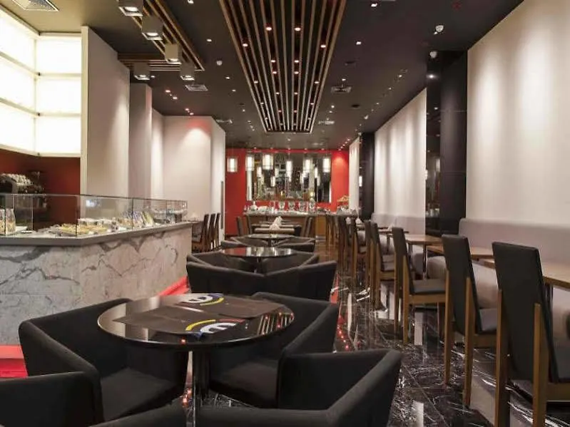 Hotel Ramada Encore By Wyndham Esmirna